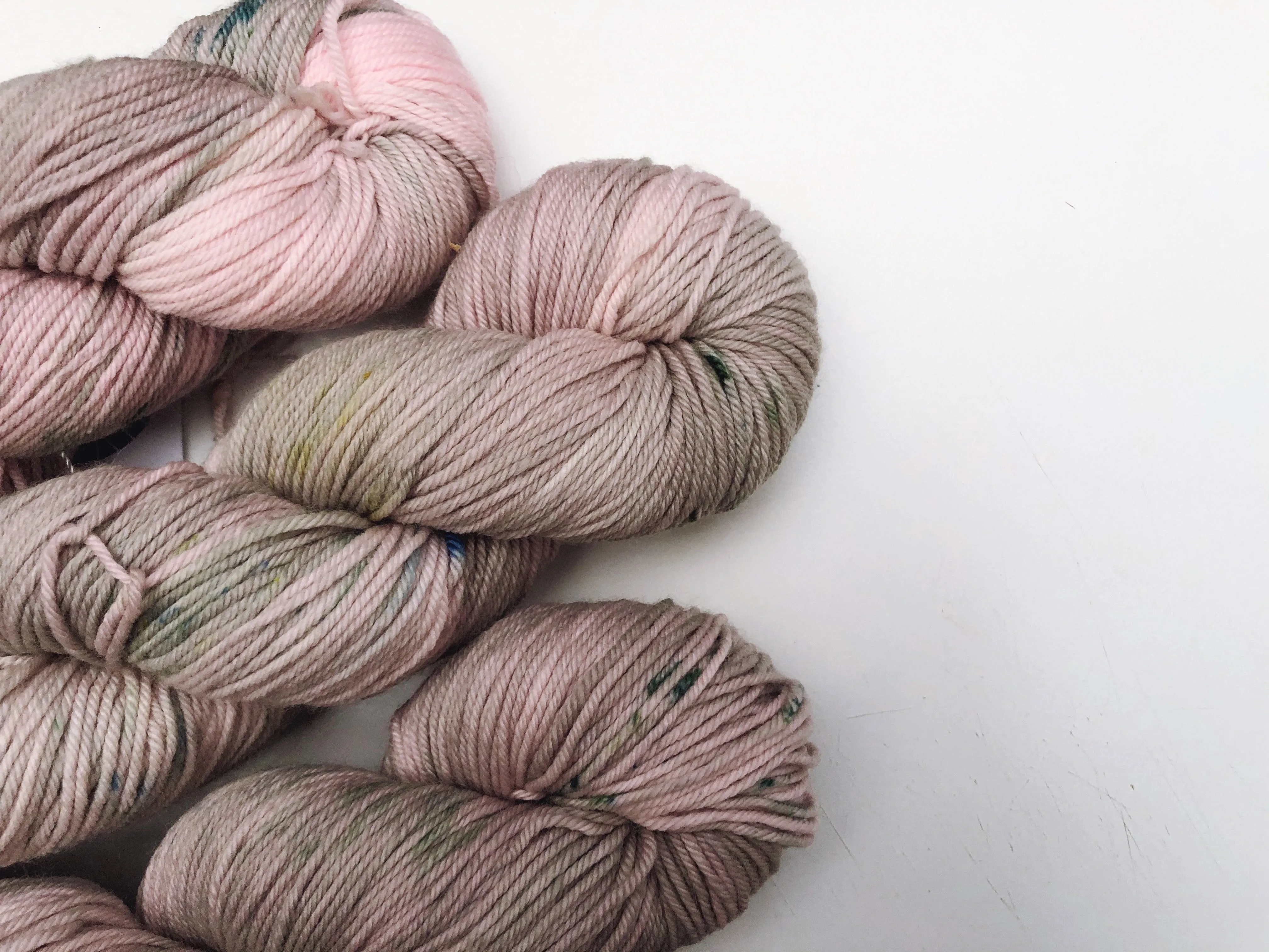 Mossy Rock  - Hand dyed DK yarn 100g/225M superwash merino